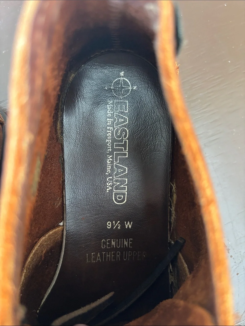 Eastland Men's Chukka Boots in Distressed Brown Leather - Classic Lace-Up 9.5